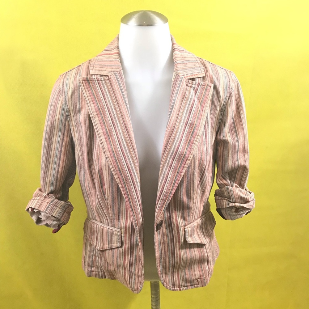 Nine and Co multicolored spring inspired blazer